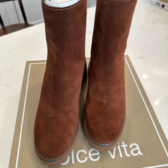 Dolce Vita Martey H2O - Cocoa Suede - Picture 3 of 7